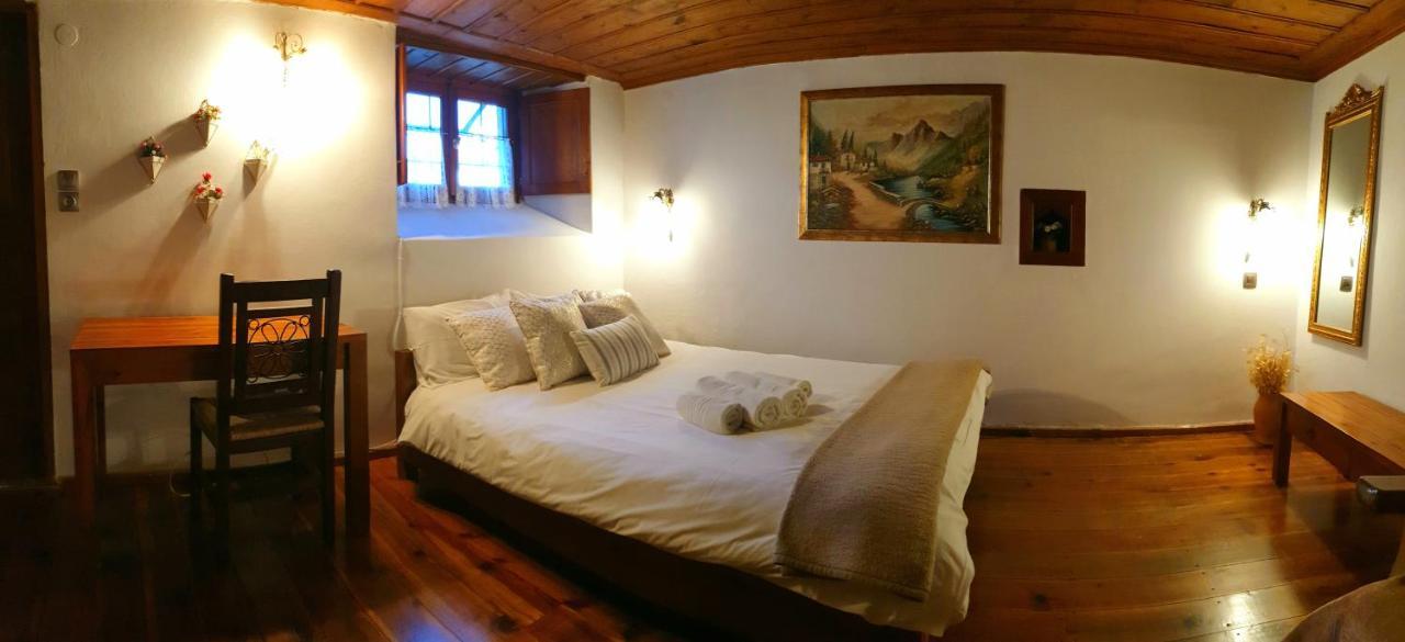 Astraka Guesthouse I Pápingo Kültér fotó